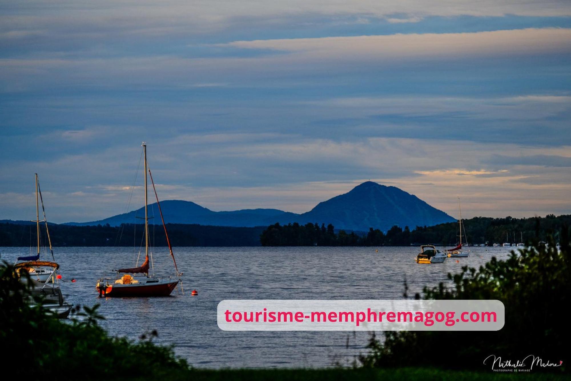 L'Arbre De La Montagne Orford - Ski Hiking Bicking Golf Beaches Magog Екстериор снимка